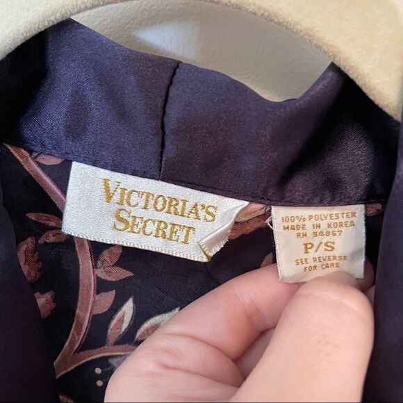 Victoria’s Secret Gold Label Night Shirt Dress - Picture 3 of 6